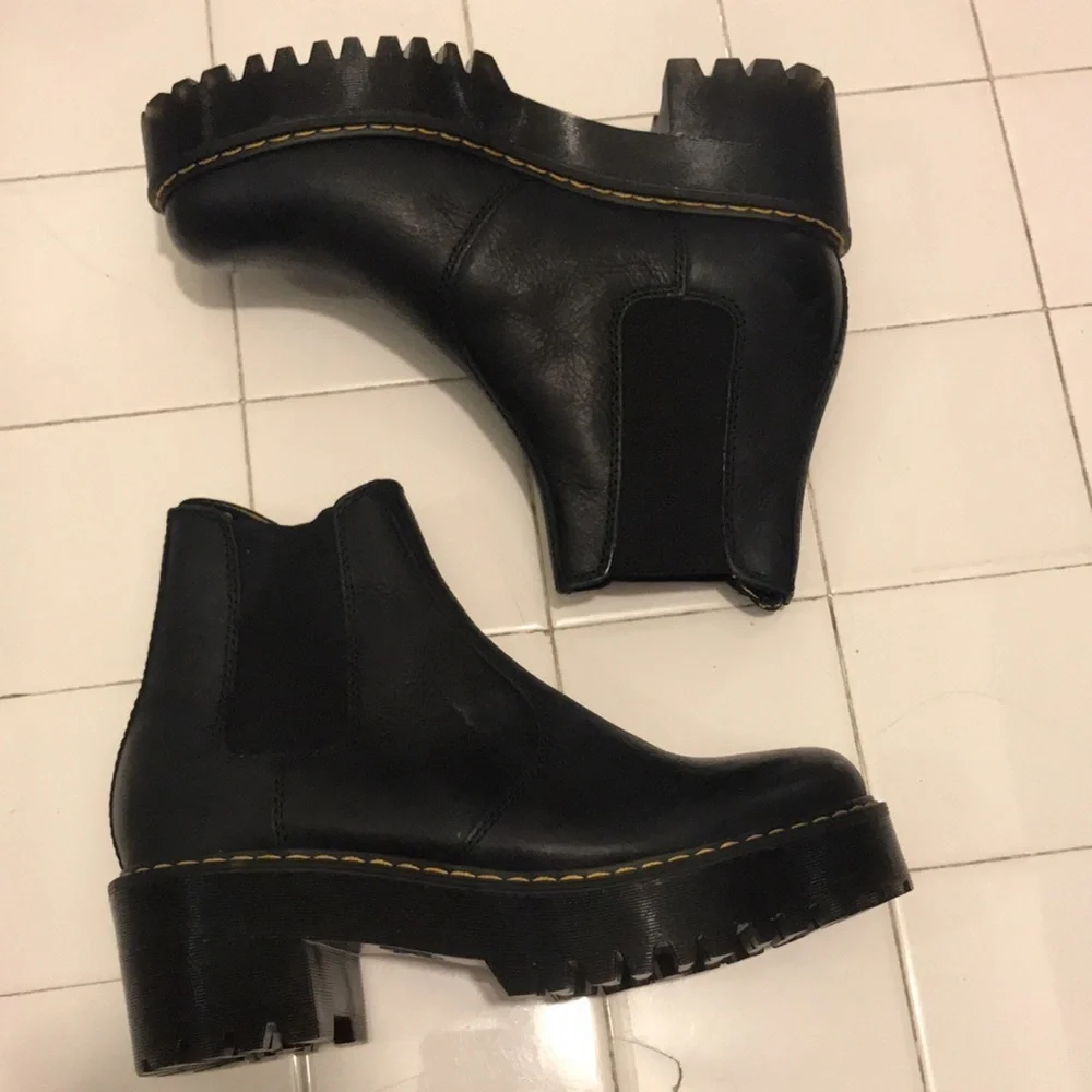 New Dr Martens Rometty Black Boots Size 10